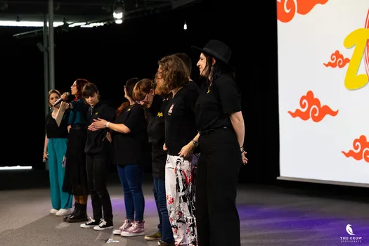 Copyright : Michael Bally